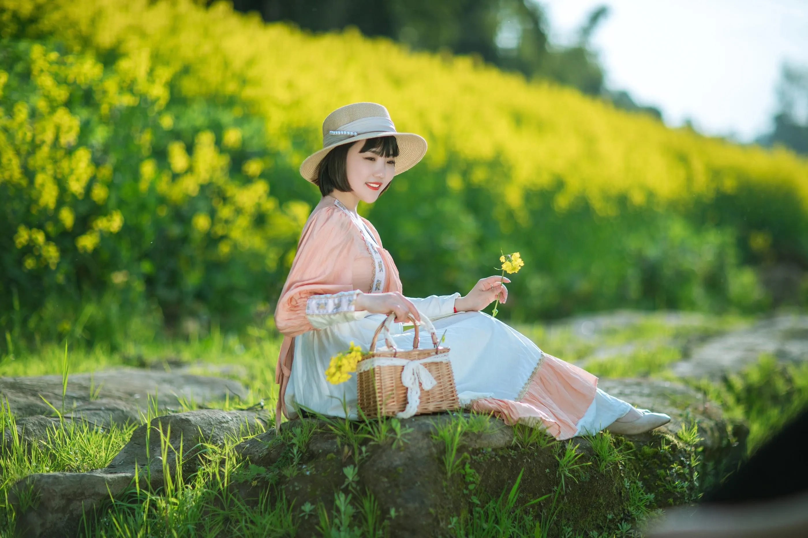 [YITUYU艺图语]2022.08.21 春天里的姑娘 冬琴 [38P]插图6